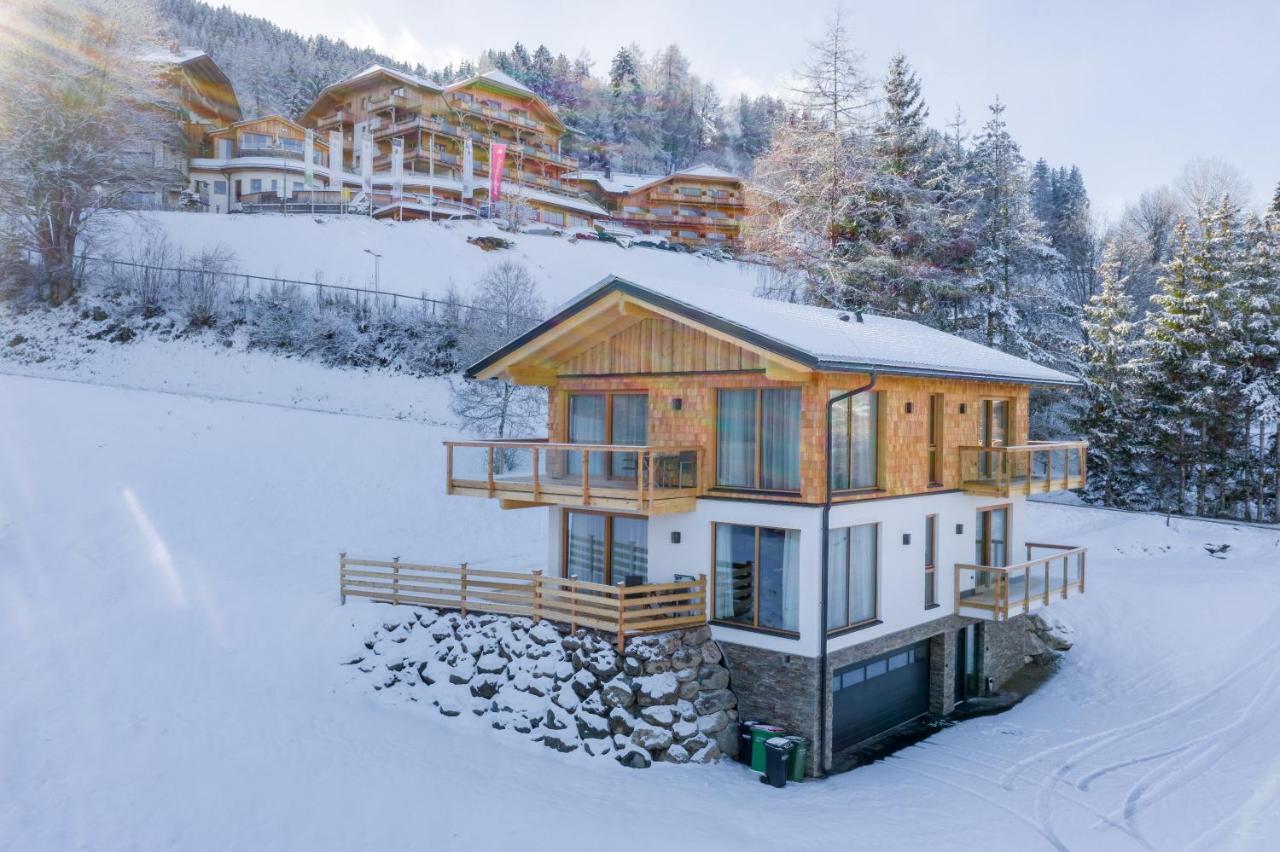 Hoeflehner Premium Eco Lodge Haus im Ennstal Exterior photo